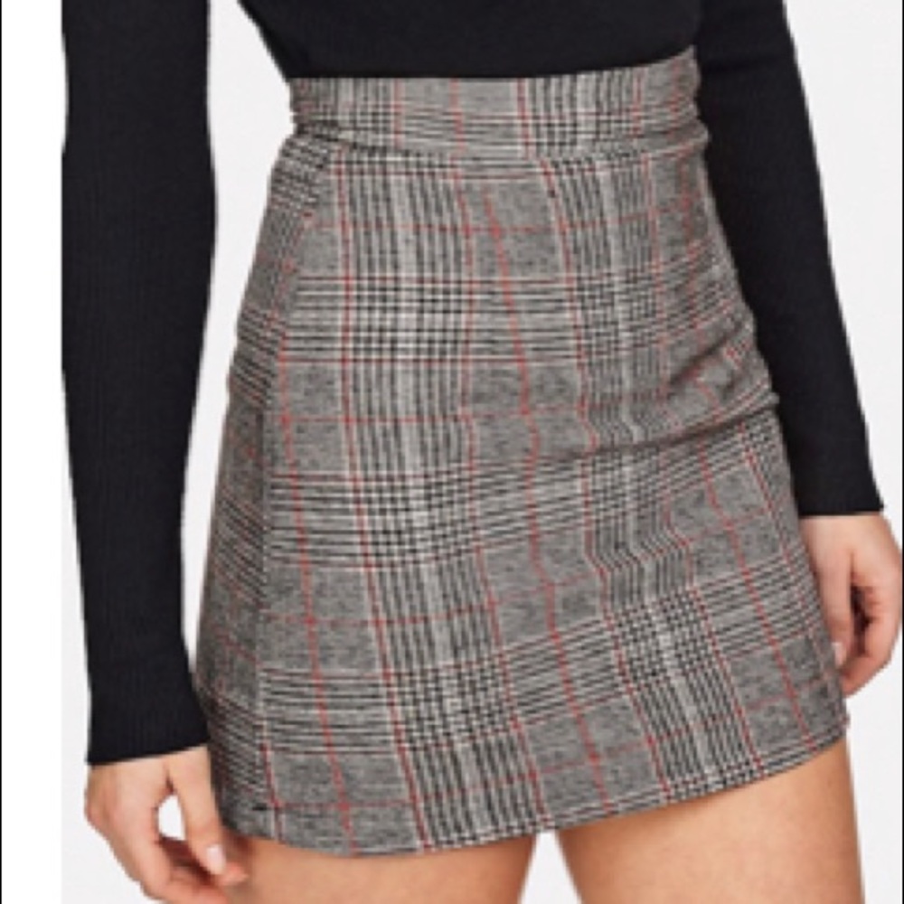 Plaid pencil skirt